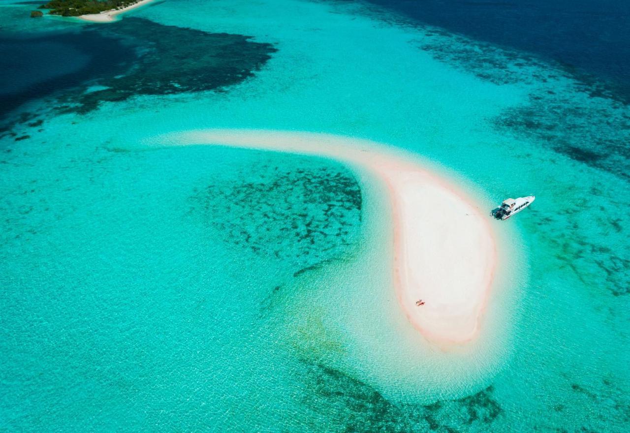 Ayana Komodo Waecicu Beach Ξενοδοχείο Labuan Bajo Εξωτερικό φωτογραφία